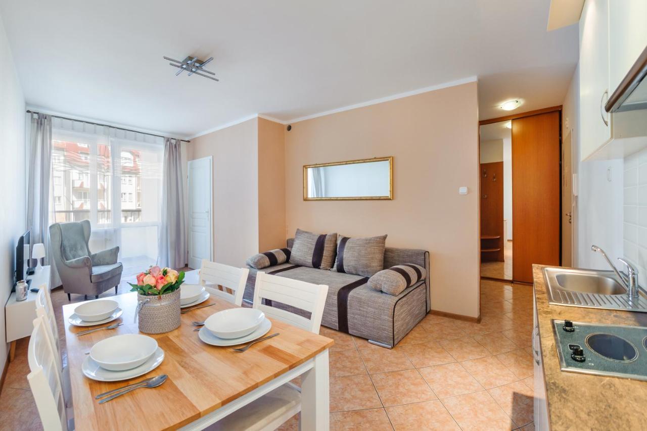 Apartamenty Sun & Snow Port II Kolobrzeg Exterior photo